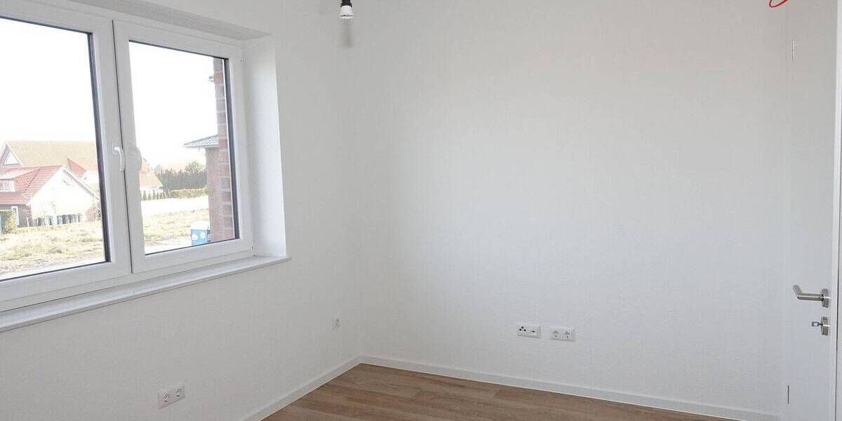 Etagenwohnung Wiesmoor Wiesederfehn - 3 Zimmer, 100 m&sup2;, 1.100&euro; | Angebot:25938375