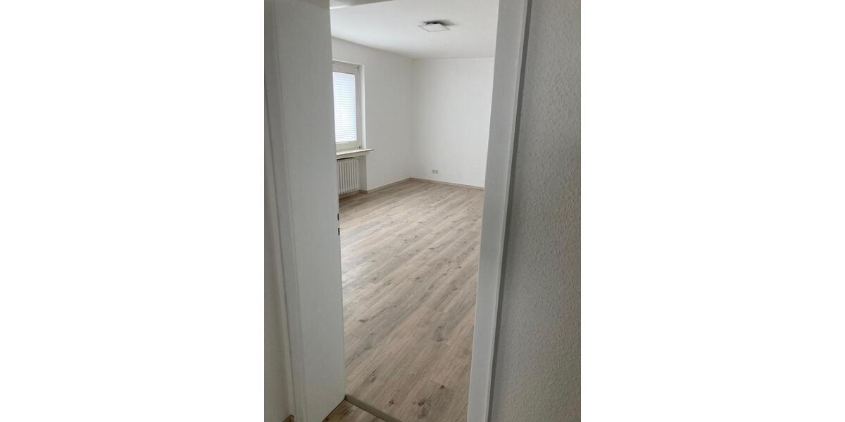 Etagenwohnung Wuppertal Gemarkung Barmen - 3 Zimmer, 78 m&sup2;, 899&euro; | Angebot:26606878