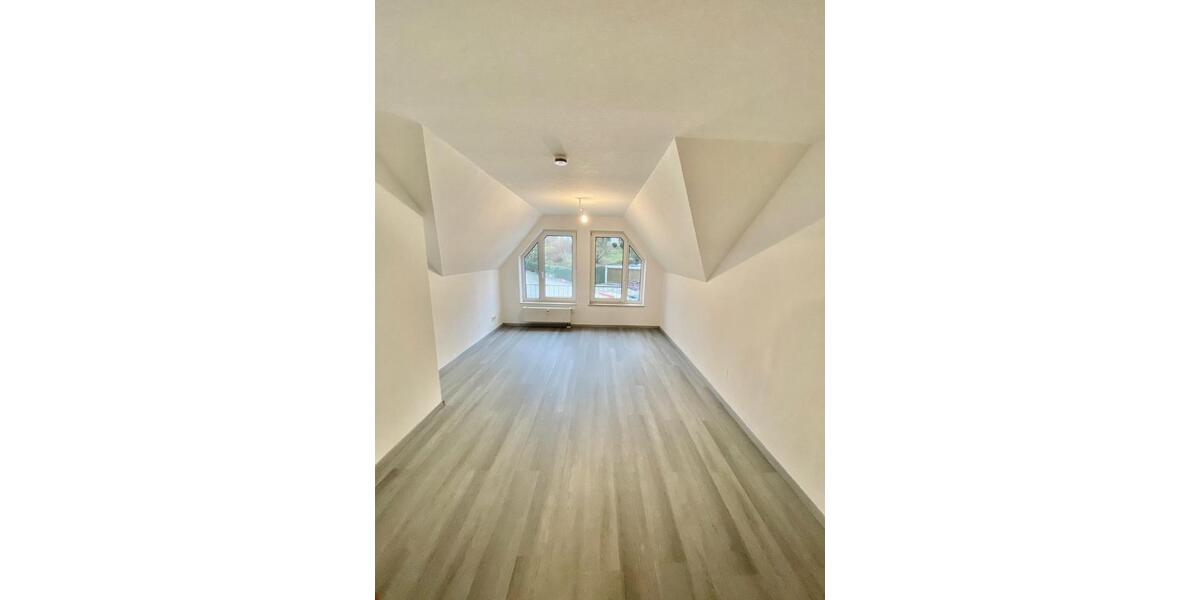 Dachgeschoßwohnung Horb am Neckar - 3.5 Zimmer, 70 m&sup2;, 720&euro; | Angebot:25174513