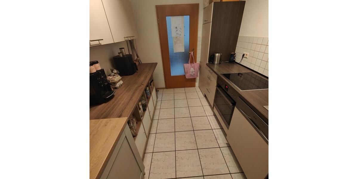 Etagenwohnung Kirchheimbolanden - 4.5 Zimmer, 90 m&sup2;, 800&euro; | Angebot:25164484