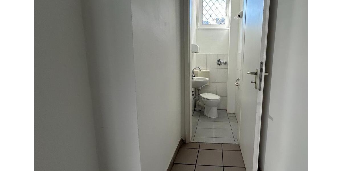 Ladenlokal mit großer Schaufensterfront in der Wittener Innenstadt zimmer