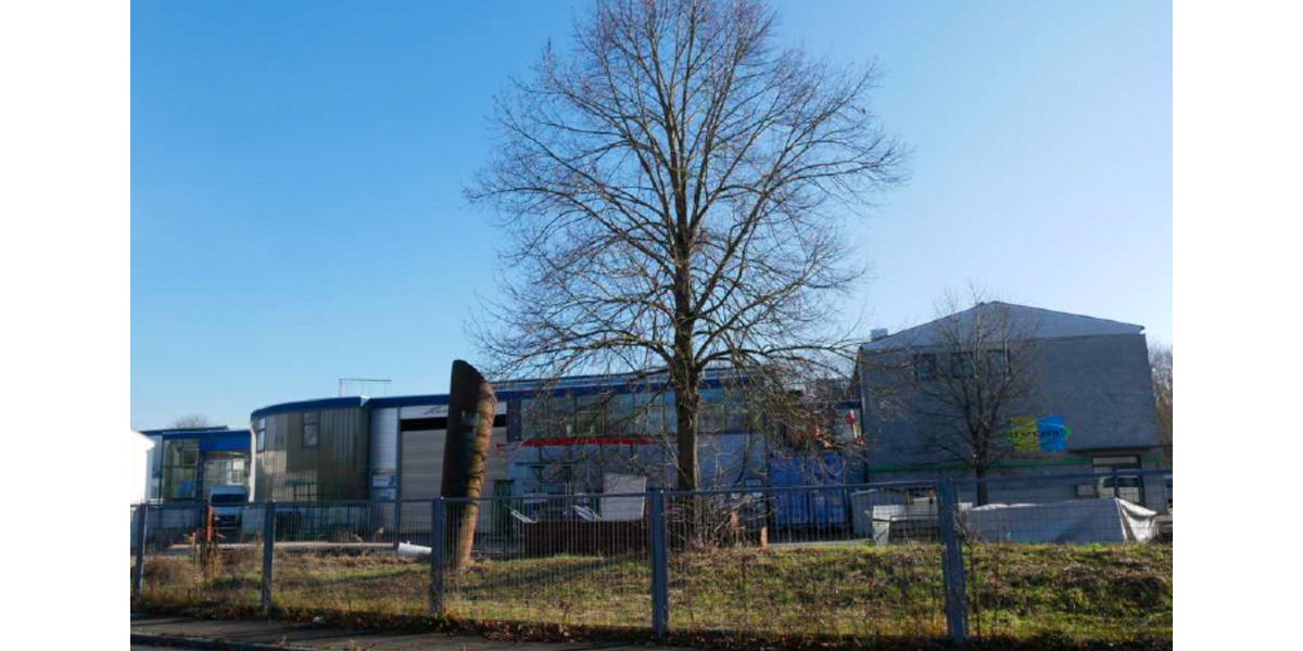 Gewerbeobjekt Neusäß - 300&euro; | Angebot:24588198