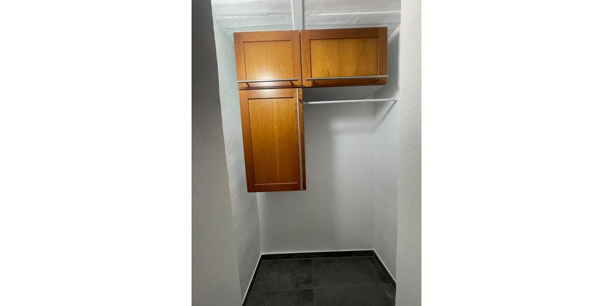 Wohnen auf Zeit Guxhagen - 3 Zimmer, 65 m&sup2;, 850&euro; | Angebot:26040208