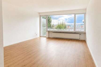 Wohnung Bad Camberg - 3 Zimmer, 87 m&sup2;, 950&euro; | Angebot:27399065