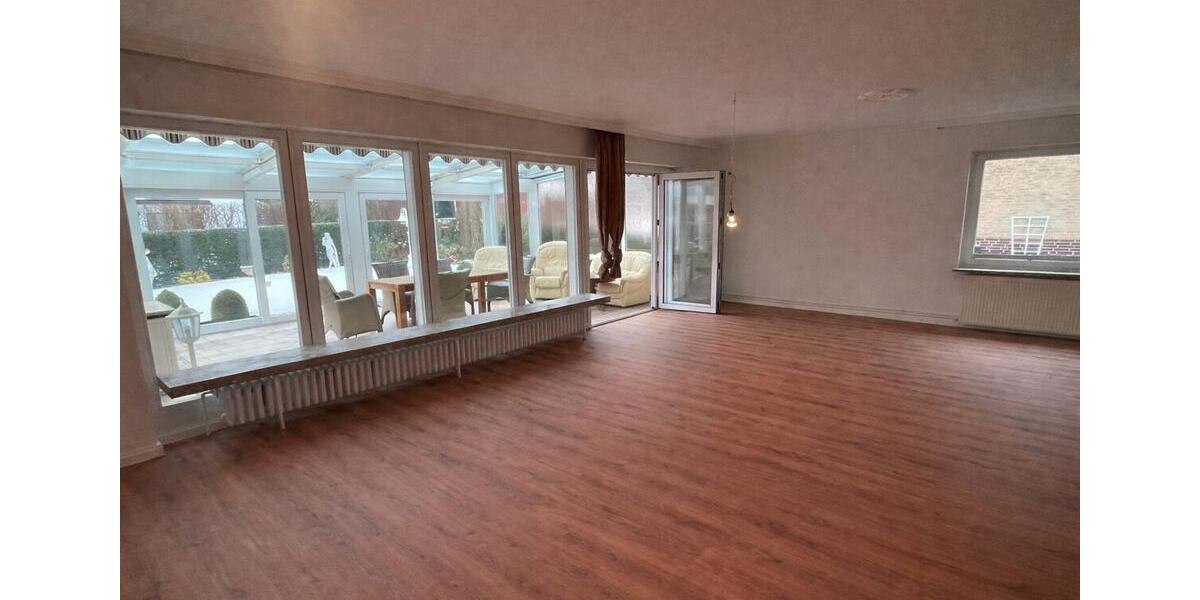 Erdgeschoßwohnung Heiligenhafen - 3 Zimmer, 142 m&sup2;, 1.250&euro; | Angebot:25216709