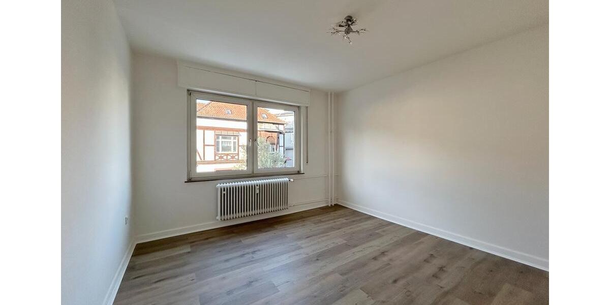 Etagenwohnung Hofheim am Taunus - 3 Zimmer, 70 m&sup2;, 1.350&euro; | Angebot:24506689