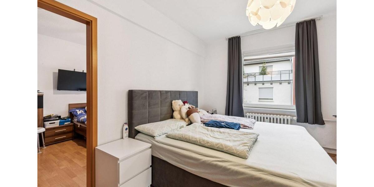 Etagenwohnung Essen Südviertel - 5.5 Zimmer, 110 m&sup2;, 1.650&euro; | Angebot:26547022