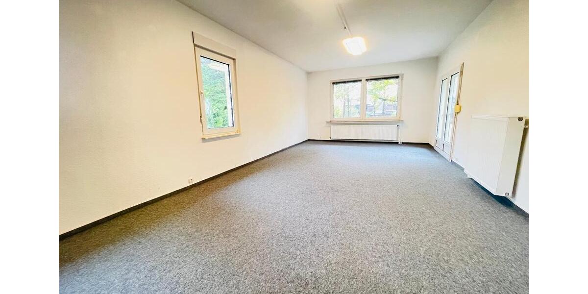 Dachgeschoßwohnung Sittensen - 3 Zimmer, 95 m&sup2;, 900&euro; | Angebot:23270315