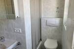 Helle Wohnung im Hochparterre eines neu renovierten 2-Parteien-Miethauses, mit Terrasse, Garten,etc!