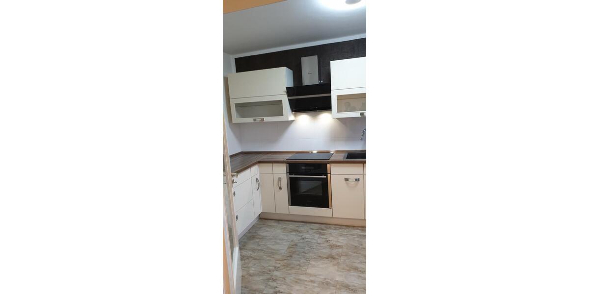 Erdgeschoßwohnung Arnsberg - 4 Zimmer, 108 m&sup2;, 1.300&euro; | Angebot:25152089