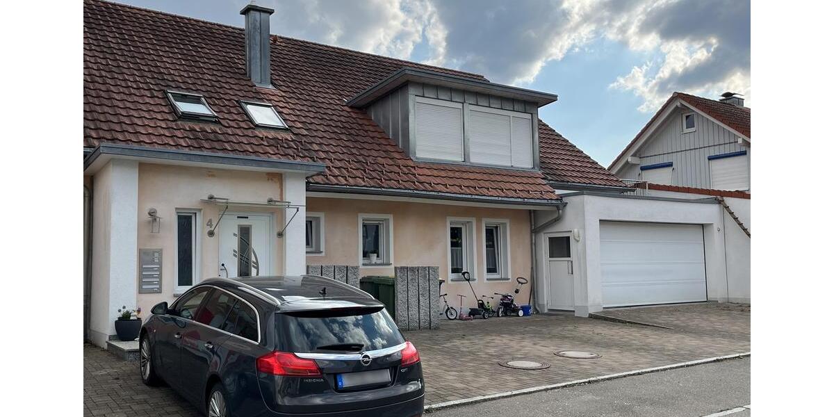 Terrassenwohnung Donaueschingen - 3 Zimmer, 85 m&sup2;, 890&euro; | Angebot:26672292
