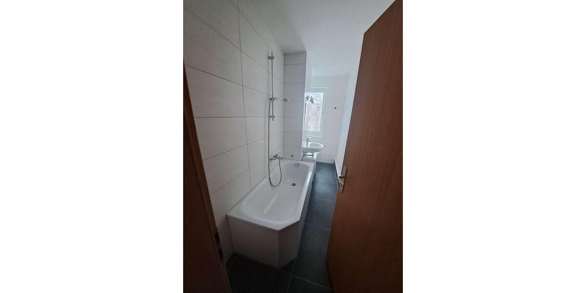 Etagenwohnung Am Ettersberg - 2 Zimmer, 46 m&sup2;, 350&euro; | Angebot:26442707