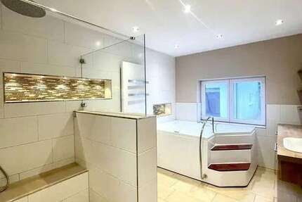 Haus Nürnberg Reichelsdorfer Keller - 4 Zimmer, 105 m&sup2;, 1.799&euro; | Angebot:27032897