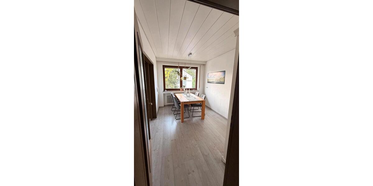 Etagenwohnung Schrobenhausen - 5 Zimmer, 106 m&sup2;, 1.060&euro; | Angebot:26609478