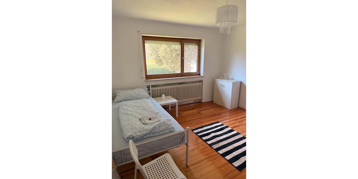 Wohnen auf Zeit Aitrach - 4 Zimmer, 80 m&sup2;, 20&euro; | Angebot:26112902