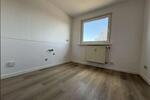 Dachgeschoßwohnung Wilhelmshaven Altengroden - 3 Zimmer, 60 m&sup2;, 380&euro; | Angebot:26090066