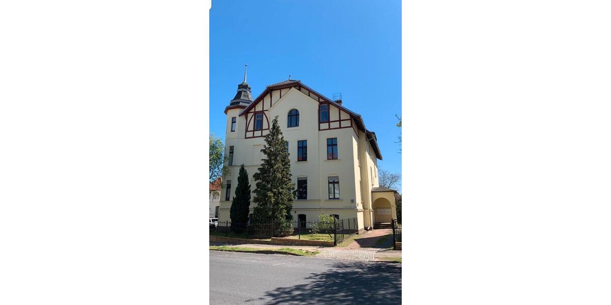 Dachgeschoßwohnung Bad Freienwalde (Oder) - 2 Zimmer, 67 m&sup2;, 540&euro; | Angebot:27634320
