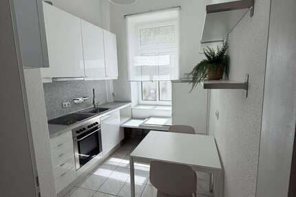 Wohnung Frankfurt Sachsenhausen Süd - 2 Zimmer, 50 m&sup2;, 1.499&euro; | Angebot:26757780