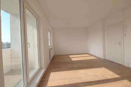 Wohnung Halle Halle-Neustadt - 5 Zimmer, 103 m&sup2;, 785&euro; | Angebot:27252574