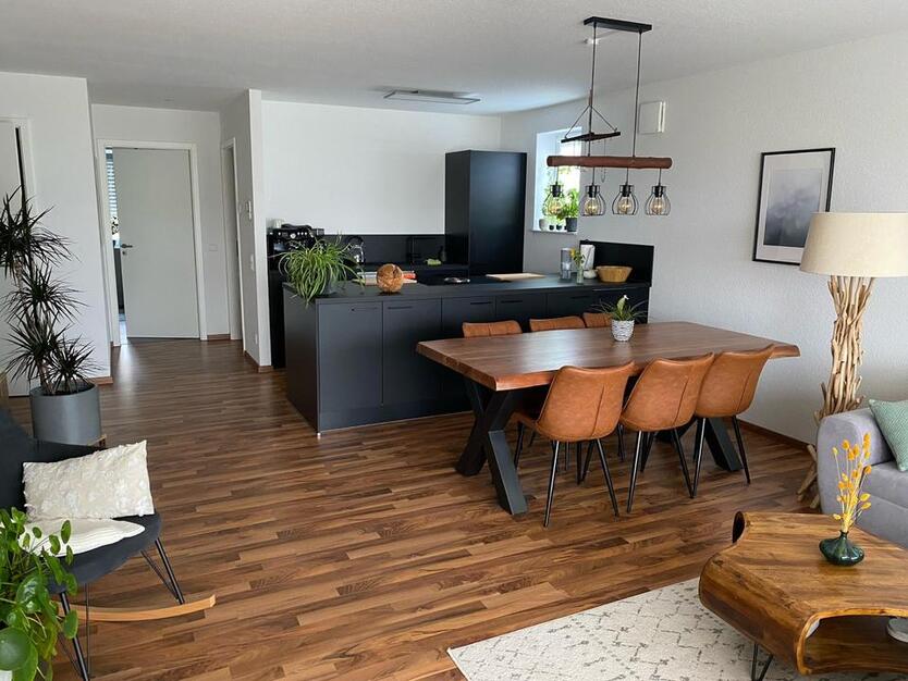Moderne Erdgeschosswohnung mit großer Terrasse in Herbrechtingen zimmer