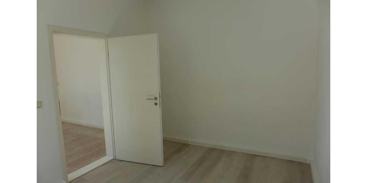 Erdgeschoßwohnung Bördeland - 4 Zimmer, 90 m&sup2;, 486&euro; | Angebot:26657872
