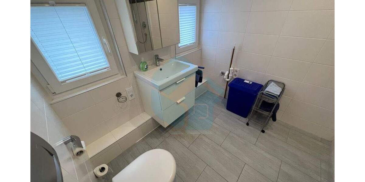 BITTE LESEN SIE DAS EXPOSÉ! Schöne, möblierte 3-ZKB Wohneinheit in Bad Nauheim Nieder-Mörlen! 3 zimmer