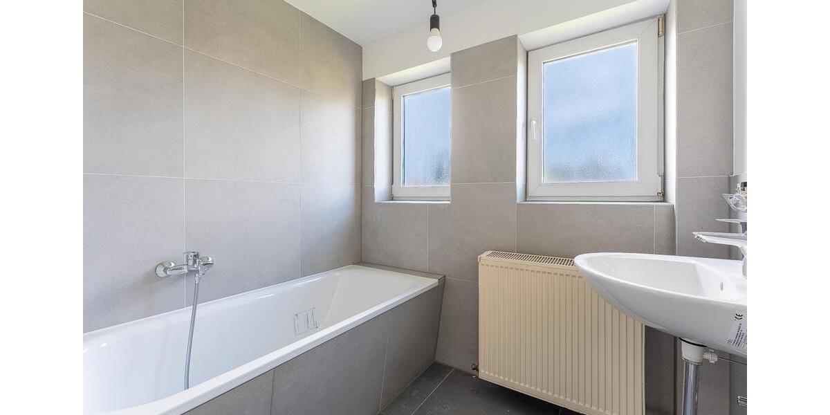 Etagenwohnung Kassel Bad Wilhelmshöhe - 3.5 Zimmer, 107 m&sup2;, 1.500&euro; | Angebot:25988214