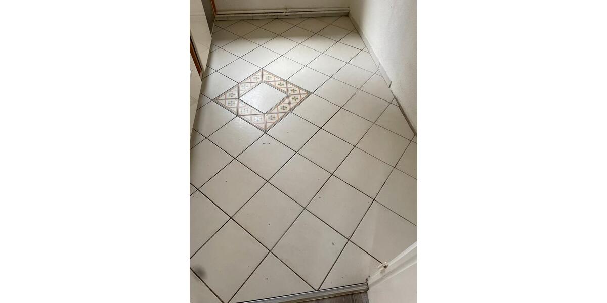 Etagenwohnung Kiel Meimersdorf - 3 Zimmer, 75 m&sup2;, 790&euro; | Angebot:25974195