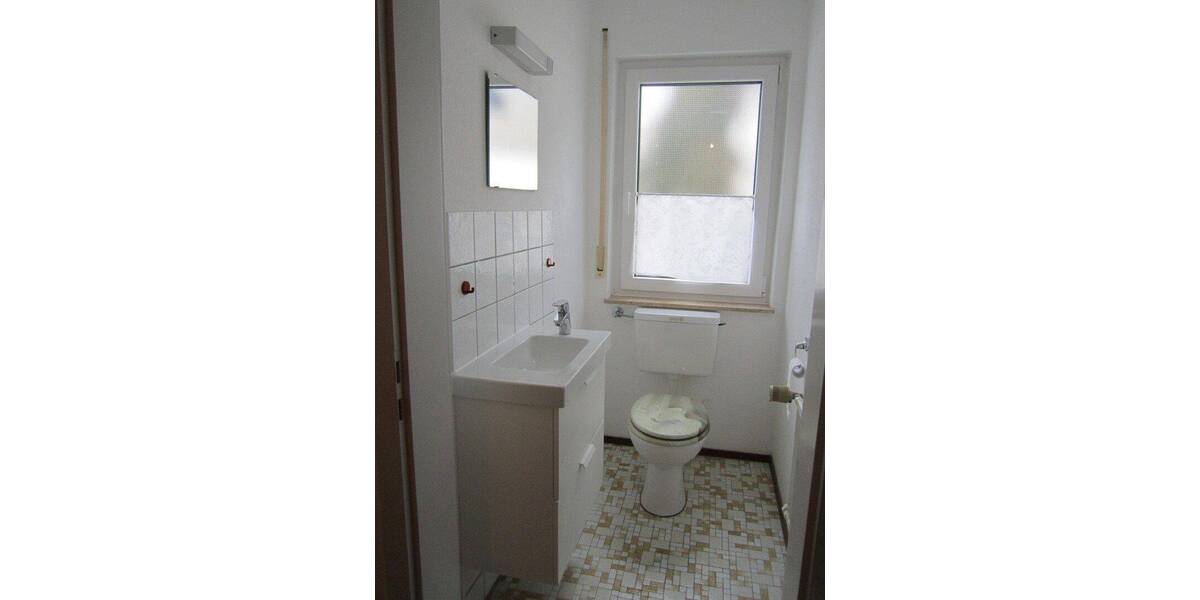 Etagenwohnung Herrenberg - 4 Zimmer, 130 m&sup2;, 1.600&euro; | Angebot:26848329