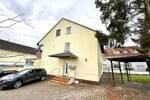 AS ImmobilieN: Wiesbaden-Delkenheim 3br 1.5bath condo fitted kitchen, parking - only 9 min to Clay