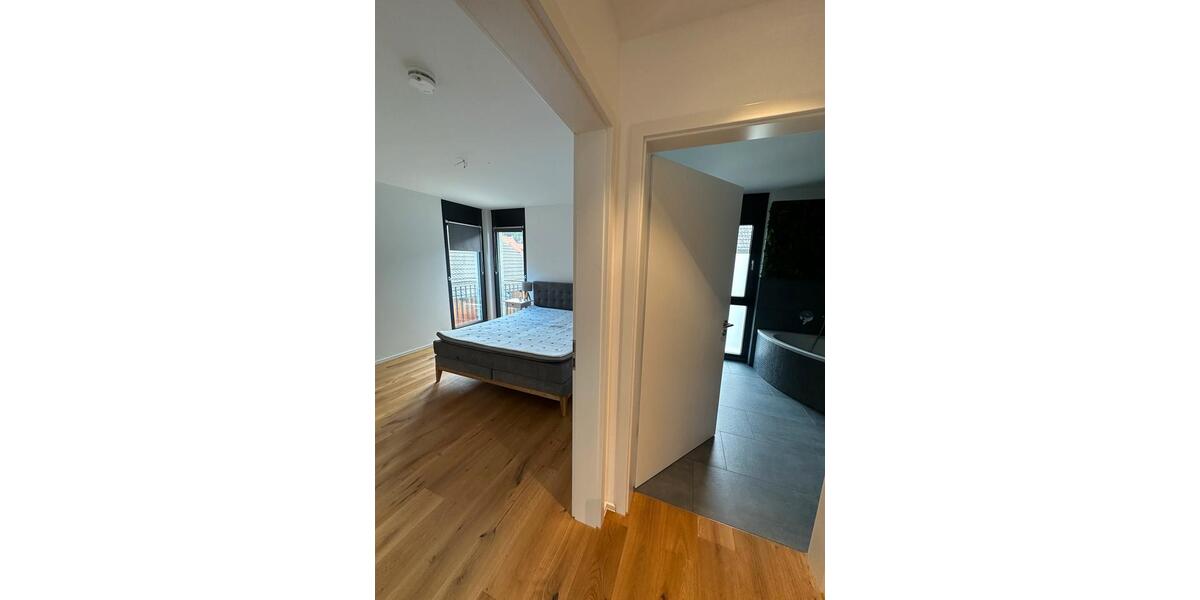 Etagenwohnung Hasel - 3 Zimmer, 106 m&sup2;, 1.850&euro; | Angebot:26336060