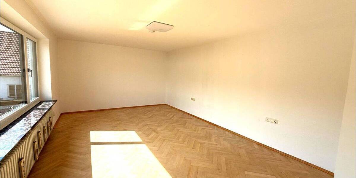Etagenwohnung Fischach - 6 Zimmer, 145 m&sup2;, 1.150&euro; | Angebot:26128202