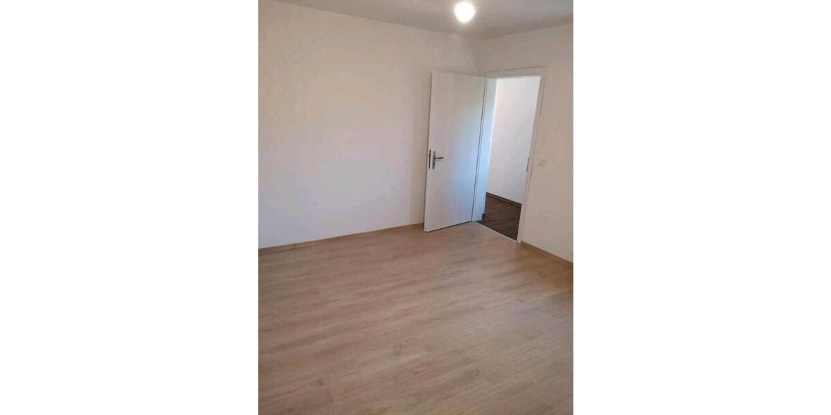 Etagenwohnung Eschenburg - 2 Zimmer, 55 m&sup2;, 480&euro; | Angebot:25945195