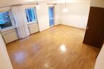 Schöne 2-Zimmer Wohnung Beautiful 2-Room Apartment