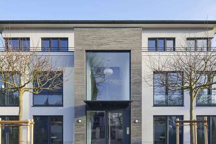 Wohnung zum Mieten in Düsseldorf 1.650 € 104.37 m² 3 zimmer