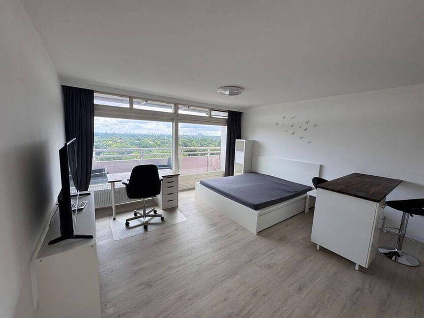 Möblierte 1-Zimmer-Wohnung mit Fernblick in Osdorf