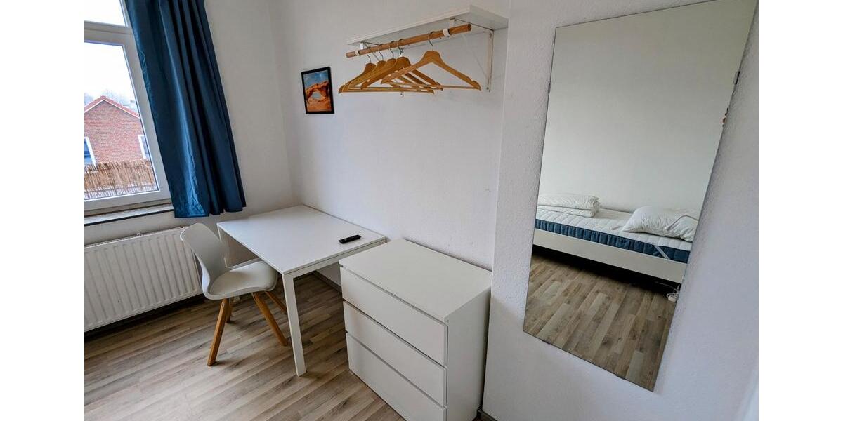 Wohnen auf Zeit Bremen Burglesum - 99 Zimmer, 300 m&sup2;, 20&euro; | Angebot:17425782
