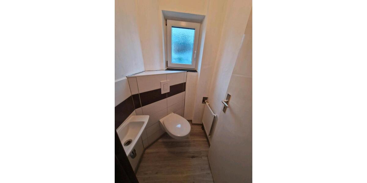 Erdgeschoßwohnung Ipsheim - 3 Zimmer, 74 m&sup2;, 950&euro; | Angebot:24551266