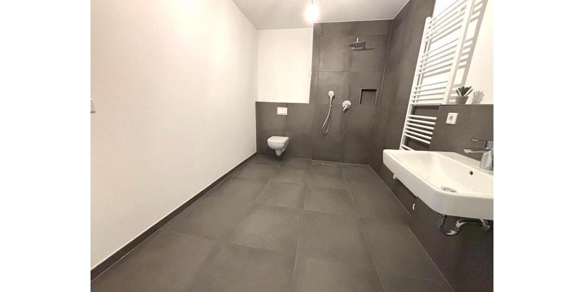 Etagenwohnung Rhede - 3 Zimmer, 87 m&sup2;, 1.050&euro; | Angebot:26611396