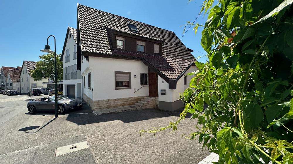 Einfamilienhaus Steinenbronn - 6 Zimmer, 190 m&sup2;, 2.900&euro; | Angebot:27161512