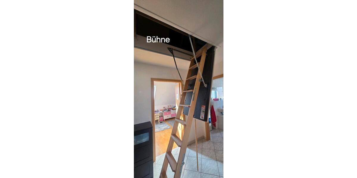 Maisonettenwohnung Brackenheim - 4 Zimmer, 121 m&sup2;, 1.210&euro; | Angebot:25789598