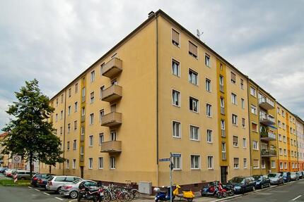 Top renovierte, geräumige 2,5-Zimmer-Wohnung für Ihre kleine Familie 2 zimmer