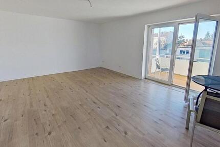 Wohnung Köthen (Anhalt) - 2 Zimmer, 76 m&sup2;, 500&euro; | Angebot:25043846