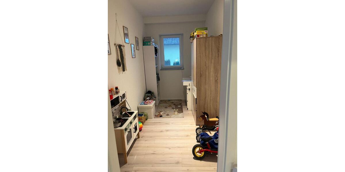 Erdgeschoßwohnung Tauberbischofsheim - 4 Zimmer, 99 m&sup2;, 1.250&euro; | Angebot:24795791