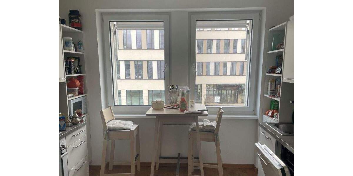 Wunderschöne zentrale Wohnung in der Ulmenstraße 2 zimmer