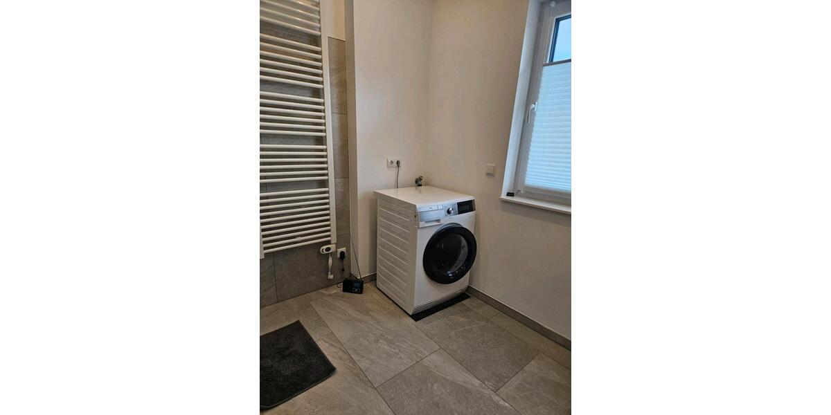 Einfamilienhaus Kaufungen - 3 Zimmer, 98 m&sup2;, 1.650&euro; | Angebot:24466579