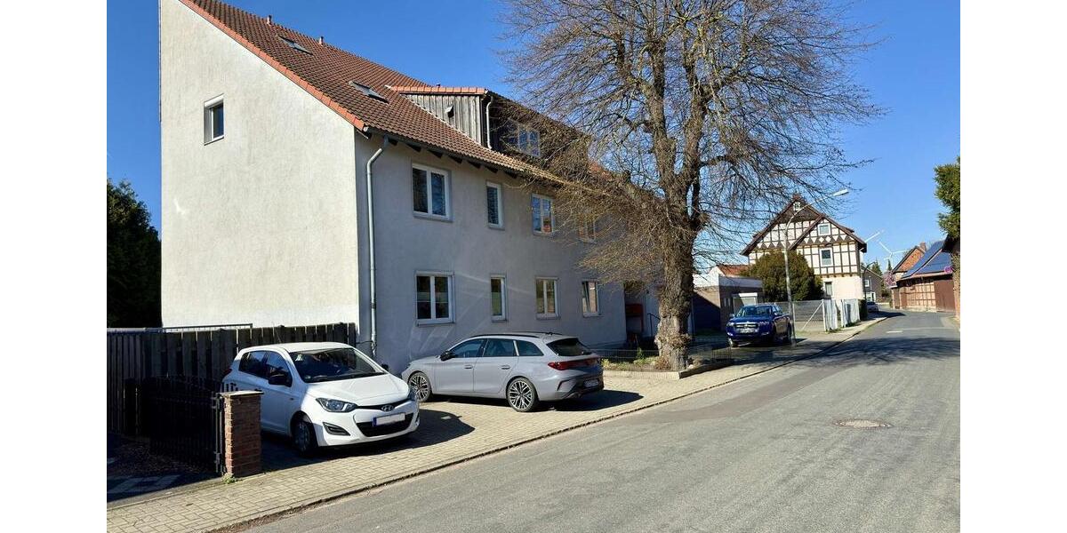 Etagenwohnung Sickte - 3 Zimmer, 102 m&sup2;, 1.100&euro; | Angebot:26284891