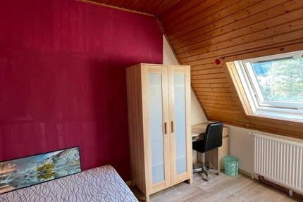 Wohnen auf Zeit Kronach - 1 Zimmer, 11 m&sup2;, 240&euro; | Angebot:26028635