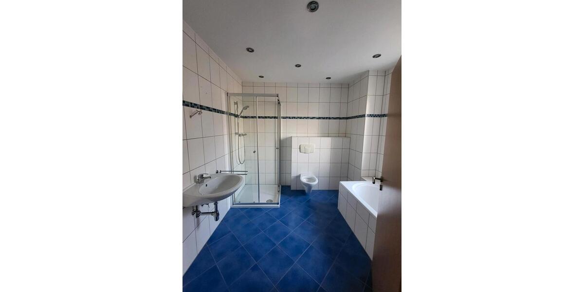 Etagenwohnung Blieskastel - 3 Zimmer, 95 m&sup2;, 760&euro; | Angebot:24654346