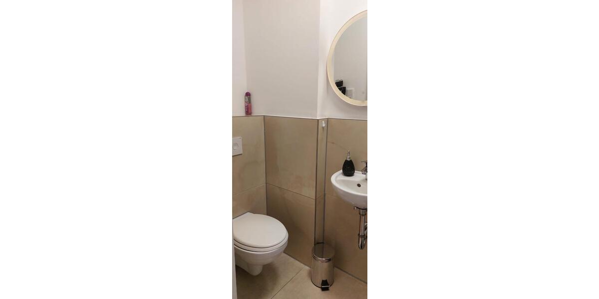 Etagenwohnung Mönchengladbach Süd - 2 Zimmer, 60 m&sup2;, 1.400&euro; | Angebot:26343017